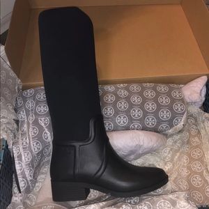tory burch boots